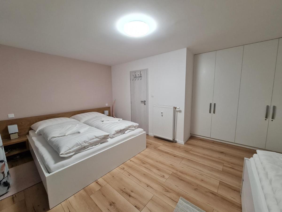 טרצ'ובה Apartmany Ema A Peter מראה חיצוני תמונה